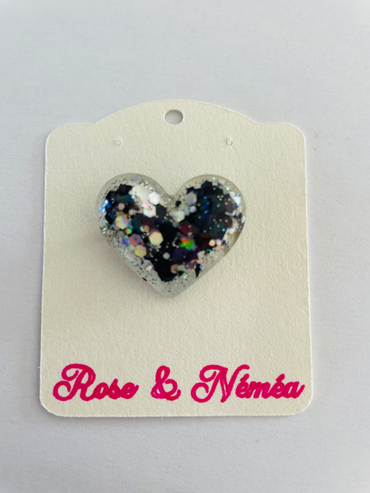 Petite broche cœur paillettes